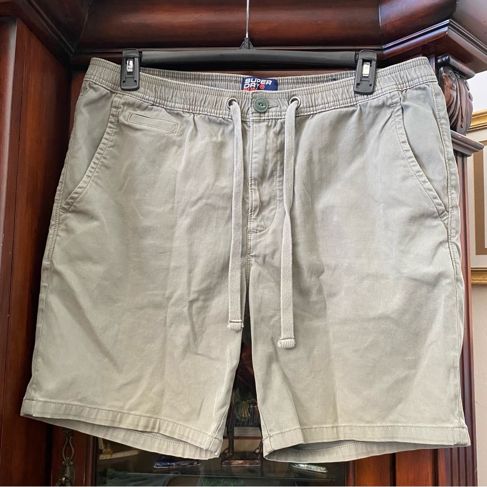 Superdry Sun Scorched Men’s 2XL Chino Shorts Green Waist 38 Inseam 8” Hiking